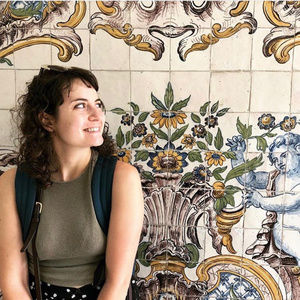 Meet your Posher, Laura